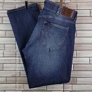 Lee slim straight denim Jean Size 36
